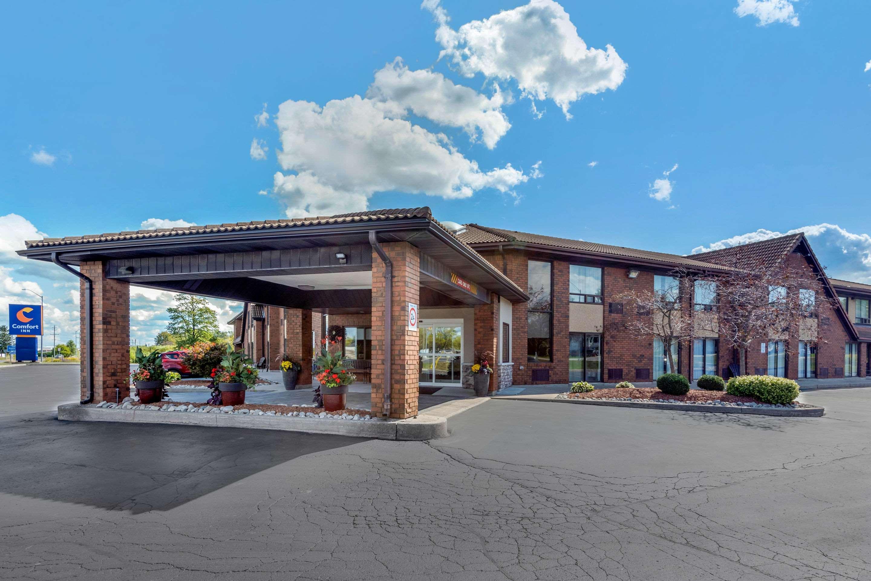 Comfort Inn Сент-Томас Экстерьер фото